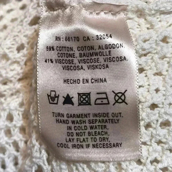 Angel of the North Crochet Pullover Top Size S—B2 - Picture 7 of 7